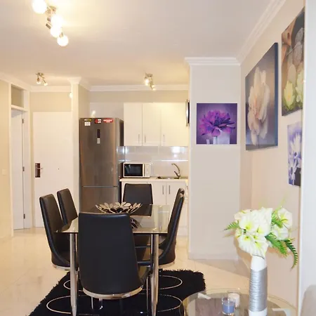 Americas Towers Apartment *